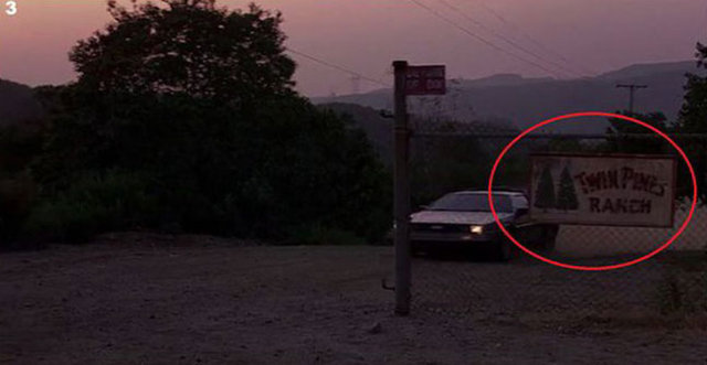 Çiftliğin adı da görüldüğü üzere o sırada "İkiz Çam Çiftliği".