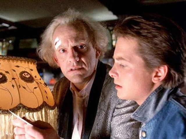 Marty sonunda 1955'deki Doktor'u buluyor.