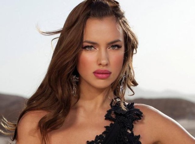 Irina Shayk, son dönemin en gözde mankenlerinden biri.