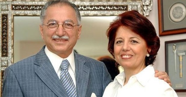 FÜSUN İHSANOĞLU: Çatı aday Ekmeleddin İhsanoğlu'nun eşi, eczacı Füsun İhsanoğlu'nun dedesi DP Milletvekili Ünal Alçılı.