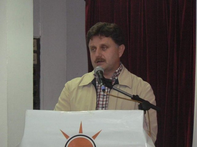 42. Fahrettin Poyraz