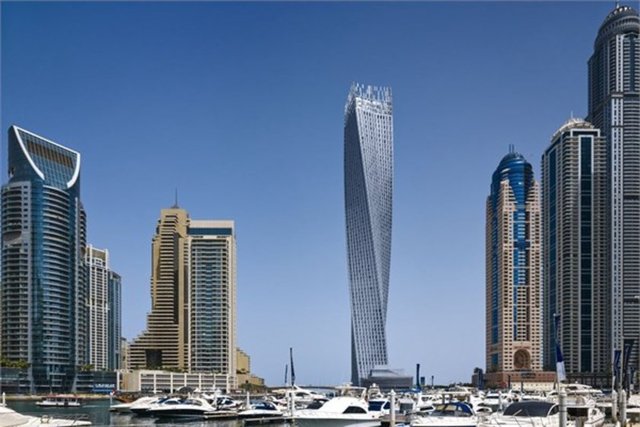 - Cayan Tower - Dubai -