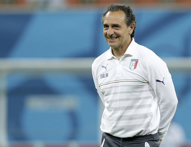 2004'te Roma'dan gelen teklif sonrası hayallerini gerçekleştirmeye çok yakındı. Ancak eşi Manuela Caffi'den gelen haberle sarsıldı İtalyan hoca...