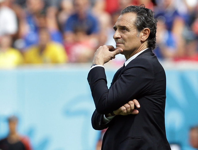 Euro 2012'de İtalya Milli Takımı ile finale yükselme başarısı gösteren Prandelli İspanya'ya yenilerek turnuvayı 2. olarak tamamlamıştı.