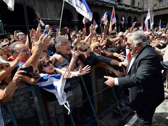 Yeni devlet başkanı, bu koltuğa alışık biri.