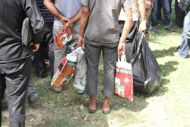 "Umarım kısa süre içerisinde, yaptığımız çalışmalar sonucunda konsolosluk çalışanlarımızı da sağ salim ülkemize getireceğiz."