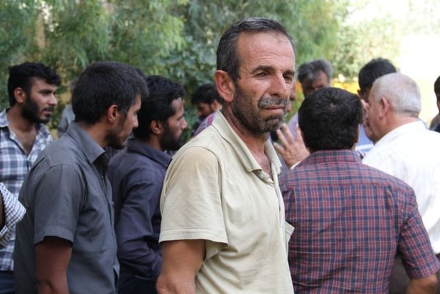 Yoğun olarak Şanlıurfa ve Mardin'de yaşayan yakınları da aldıkları bu haberin ardından şoförleri karşılamak üzere Habur Sınır Kapısı'na hareket etti.