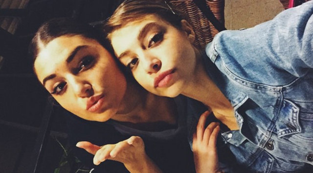 Hande Erçel ve kardeşi Gamze Erçel