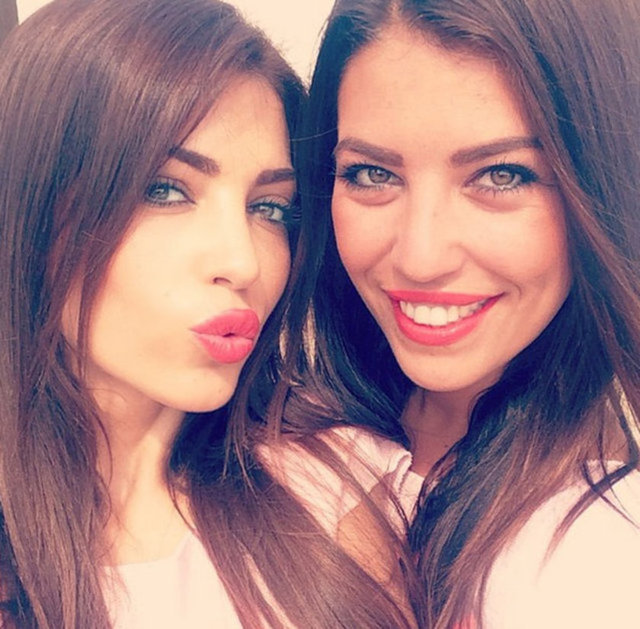 Yolanthe Cabau'nun ablası Rebecca Cabau ile olan benzerliği görenleri şaşırttı.