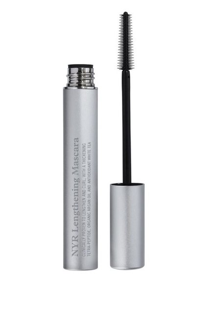 Neal's Yard's Mascara, klinik olarak % 85 oranında kirpikleri uzattığı kanıtlanmış, %78 organik ve organik argan yağı ve antioksidan beyaz çay bulunan dünyanın en başarılı maskaralarından biri. İnternet aracılığı ile temin edebilirsiniz.