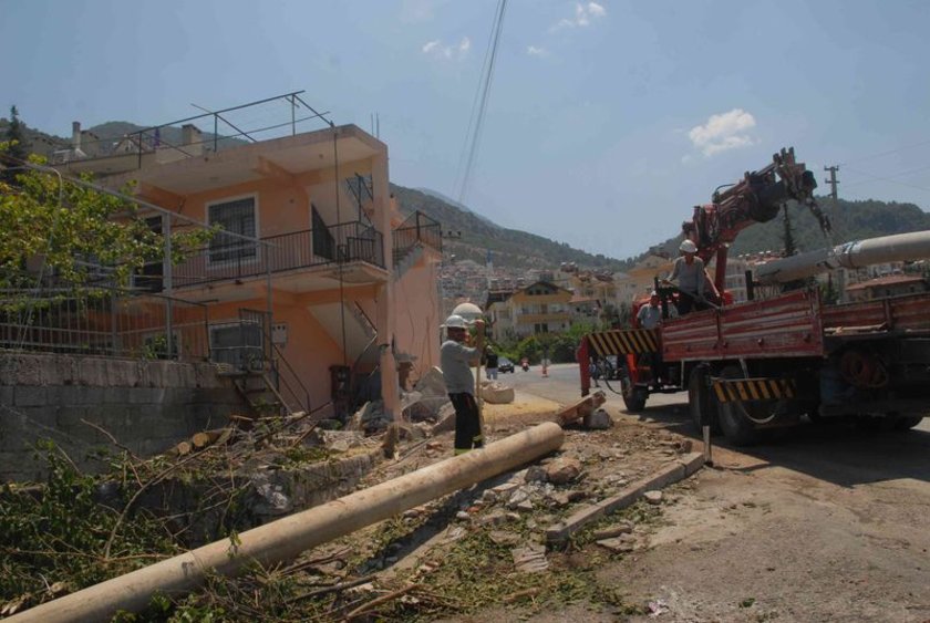 fethiye, ev, çöp kamyonu, yüksel güzel, kadir akbulut, muzaffer