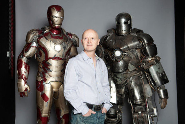 TERMİNATÖR, Robocop ve Iron Man gibi filmlerde kostümleri tasarlayan Hollywood'un ünlü tasarım şirketi Lagacy Effects, ABD ordusunun isteğiyle savaşta yaralanmaları en aza indirecek bir zırh üzerinde çalışıyor.