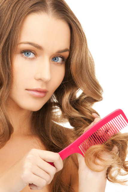 10. Kuru şampuanı gece kullanın, sabah değil