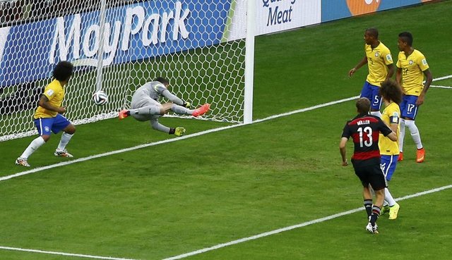 - Hakemler kurtaramadı bu sefer beter ol brezilya.. -