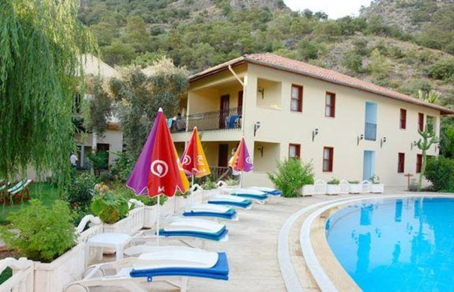 Hotel Meri, Ölüdeniz -  - Türkiye'nin en değerli plajları arasında gösterilen Ölüdeniz yakınlarındaki otelde 20 aile odası bulunuyor.