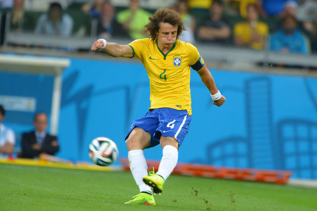 - Fransız basınından L'equipe, maçın ardından Brezilya Teknik Direktörü Luiz Felipe Scolari'nin ağır hezimet nedeniyle Brezilya halkından özür dilediğine dikkati çekti.