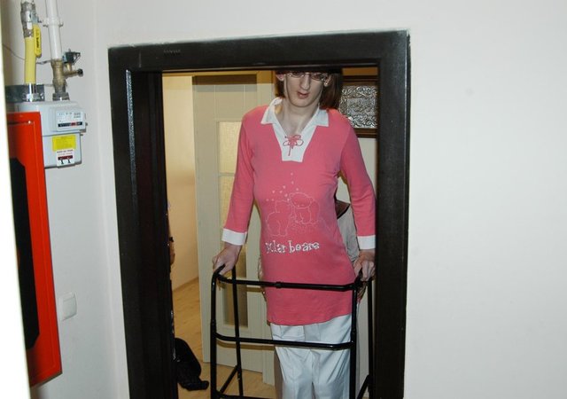 19 Mart 2014'te Guinness Hakemi Gemici'nin doktorlarla evinde boyunu ölçtüklerini aktaran Gelgi, yaklaşık 1 ay sonra rekorunun resmen onaylandığı haberinin geldiğini söyledi.