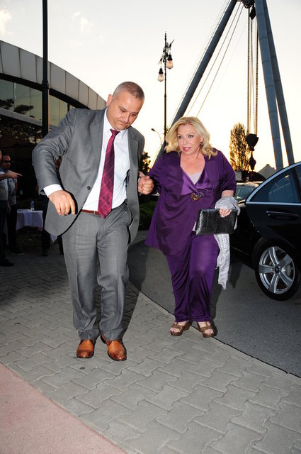 GÜNGÖR SİPAHİOĞLU 