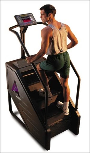 Stairmaster (Merdiven çıkma) -  - Cross trainer aletine benzeyen, ama ondan daha zor, farklı ve daha fazla kalori yakan merdiven çıkma aletidir