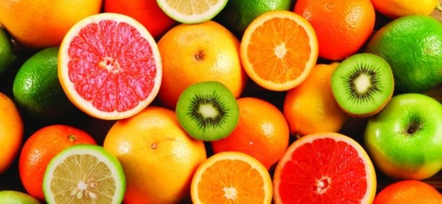 Hücre hasarını önlemek adına da yardımcı olan güçlü bir antioksidandır