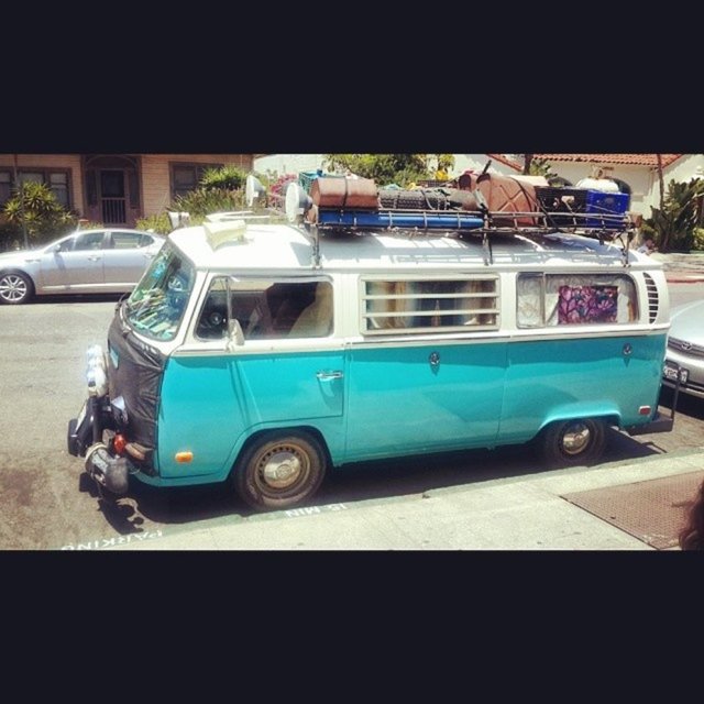 Üç hafta kaldıkları Amerika Birleşik Devletleri'nde karavan kiralayıp şehir şehir gezen çift, seyahatlerinden bazı fotoğraf karelerini sosyal medyada paylaşmıştı.