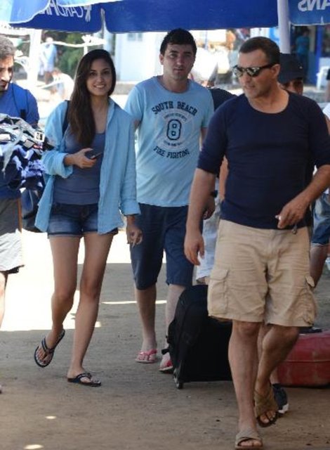 Çift düğün öncesi Bodrum'da iki gün tatil yaptı. -