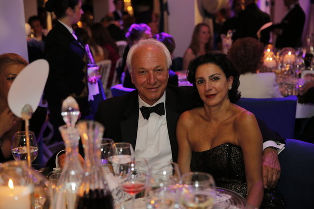 FLORA PETAKAS, GEORGE KOMPORLIS