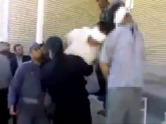 Görevlilerin defalarca 'Affediyor musun?' sorusuna son anda 'Affettim' cevabını veren maktulun ailesi, mahkumu idam edilmekten son anda kurtardı.