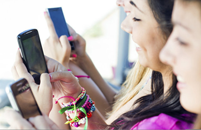 09:30 GÜNCELLEME YAPIN -  - İstatistiklere göre çoğu kişi, en sevdiği internet sitelerini sabah saat 10:00'dan önce kontrol ediyor.