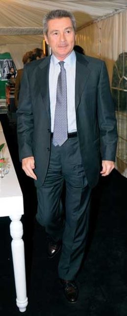 ÖMER DİNÇKÖK