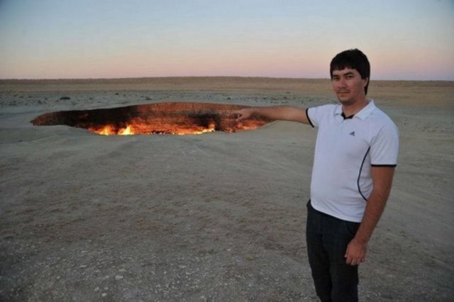 Bu kaza sırasında sondajda çalışan bazı işçiler hayatını kaybederken, ekipman ve kamp da yerin dibini boyladı.