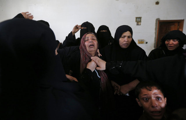 İsrail'in 8 Temmuz'dan bu yana Gazze'ye düzenlediği saldırılarda çok sayıda ev hedef alınırken, roketler ve füzeler de aileleri yok etti.