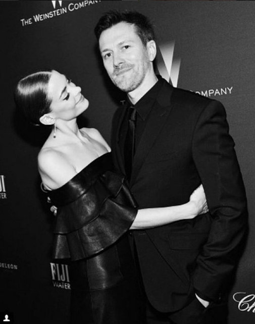 Jaime King, eşi Kyle Newman ile birlikte. Çiftin biri 2 yaşında diğeri 7 aylık iki oğlu bulunuyor.