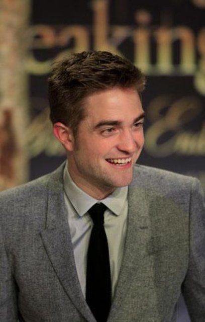 Alacakaranlık serisiyle ünlenen Robert Pattinson'ın da hijyen ile ilgili bir sorunu var.