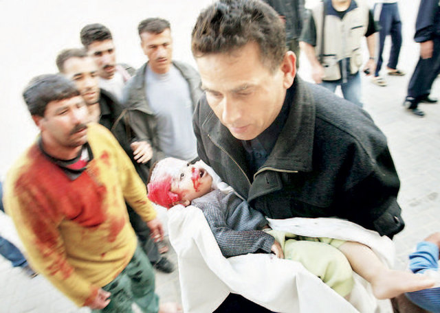 2 Mayıs 2003 - Reuters/Suhaib Salem