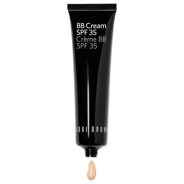 Bobby Brown BB Cream SPF 35, güneşin zararlı ışınlarına karşı özel geliştirilmiş bir formüle sahip. Aynı zamanda cilde harika bir renk ve ışıltı veriyor. Fiyatı 115 TL.