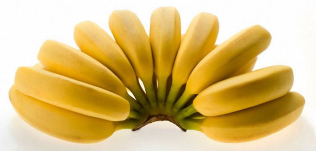 Muz: En mükemmel gıdalardan biri olan muz, doğal olarak tatlıdır ve vitaminle doludur