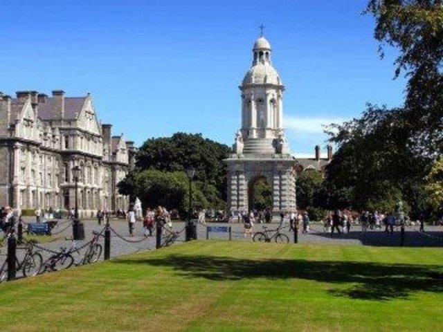 İrlanda -  - Trinity College -  - Dünya sıralaması: 200  -