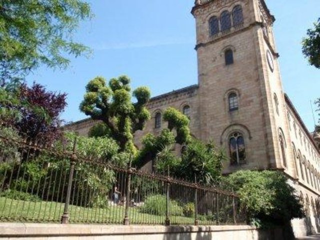 İspanya -  - Barcelona Üniversitesi -  - Dünya sıralaması 120