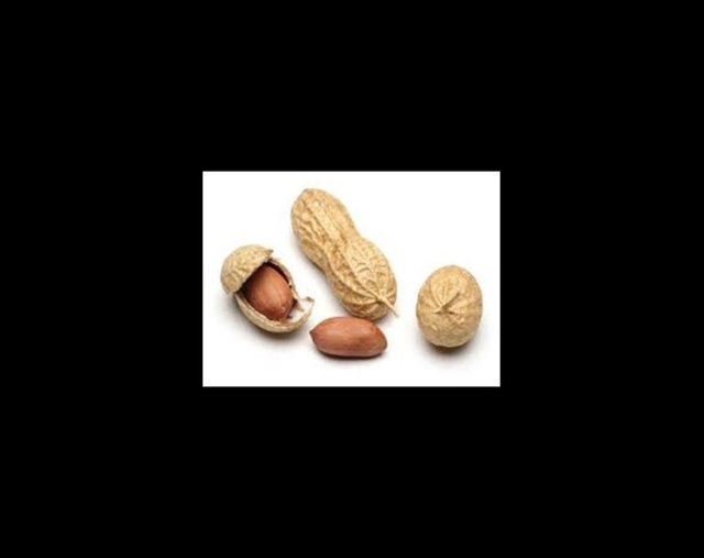 BEDAVA FISTIK - Siz bir yerde otururken birisi yanınıza yaklaşır ve masanıza fıstık bırakır. Eğer bir tanesini yerseniz ya ona dokunursanız hemen sizden parasını ister. RIO DE JANEIRO