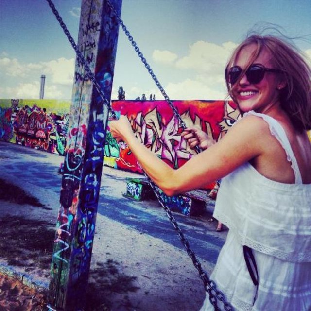 MERYEM UZERLİ
