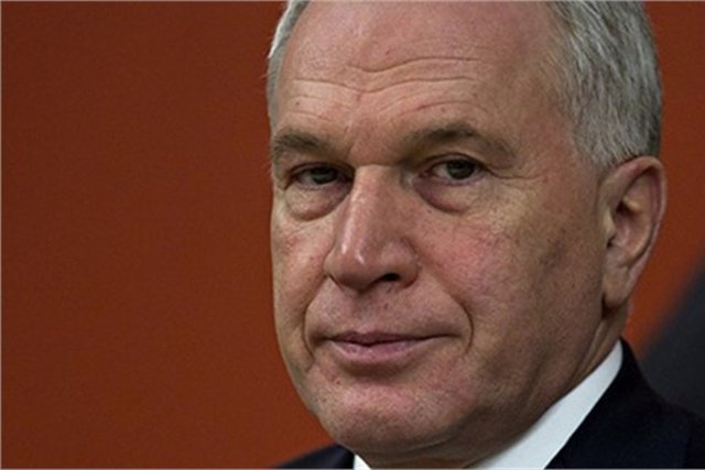 Yuri Kovalchuk -  - Putin'in yakın arkadaşı ve Bank Rossiya'nın en büyük hissedarı.