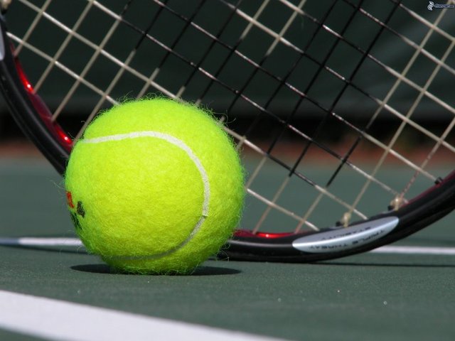 Tempolu yürüyüş, jimnastik, kondisyon bisikleti, koşu, yüzme, tenis gibi aktiviteler çok önemli