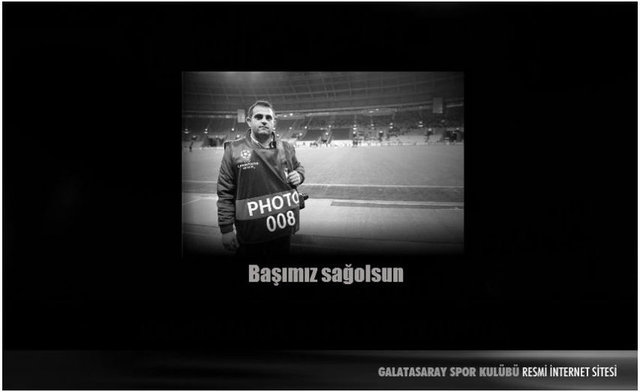Galatasaray Spor Kulübü, resmi internet sitesinin açılış sayfasında bu görsele yer verirken bir de taziye mesajı yayınladı.