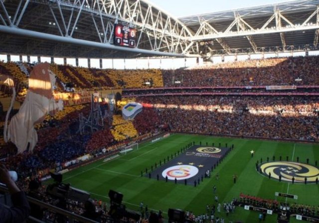 Galatasaray taraftar grubu ultrAslan @ultrAslan Erkan Koyuncu'yu maalesef kaybettik! Ailesine ve sevenlerine sabır diliyoruz... Mekanın cennet olsun Erkan Koyuncu.