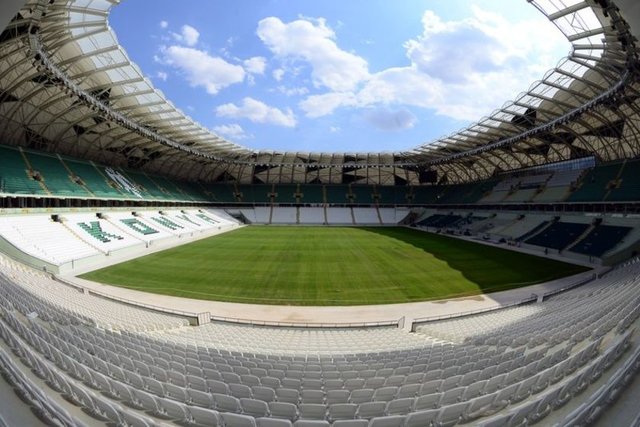 Konya Büyükşehir Stadyumu 42 bin kişilik...