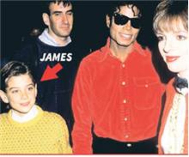 Popun Kralı unvanına sahip Michael Jackson ölümünden beş yıl sonra, pedofili iddialarıyla yeniden gündeme geliyor.