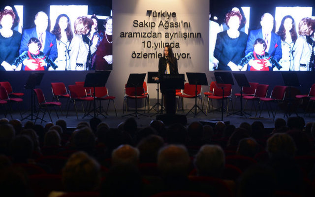 MELİSA TAPAN 