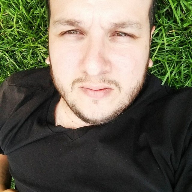 ŞAHAN GÖKBAKAR - Çayira çimene uzanmak elektriginizi alir...