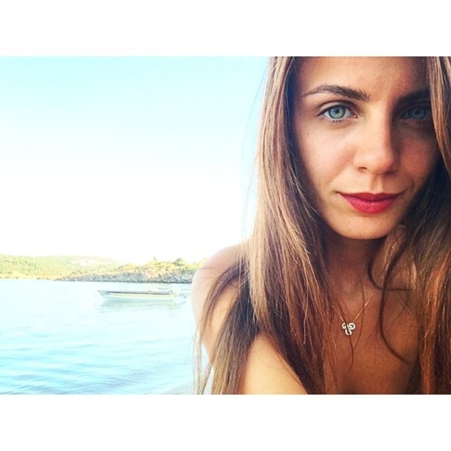 Başak Parlak'ın Instagram'da çekici fotoğrafları